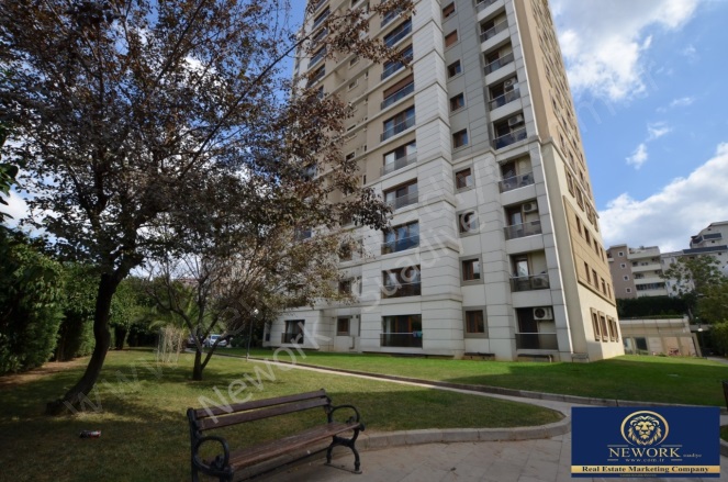 Altayçeşme Mah. Maltepe Satılık Daire |  3+1 Oda | 155M2 15.250.000Tl  Krediye Uygun  | 3. Kat | Doğalgaz(Kombi) | 2 Banyo | 3 Yatak Odası Resim-4
