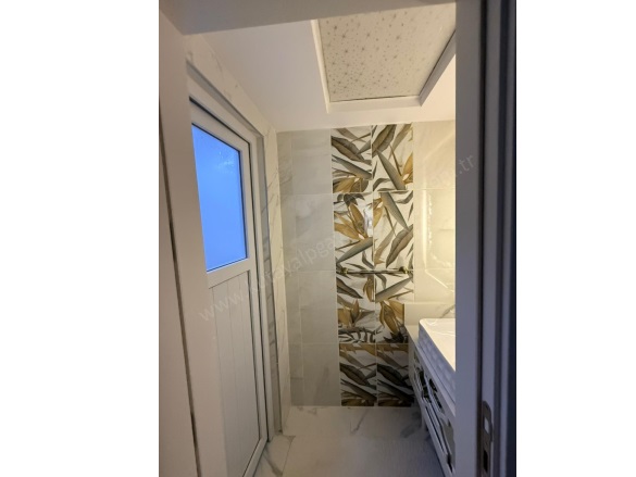 İbn-İ Sina Mah. Şahinbey Satılık Daire |  3.5+1 Oda | 190M2 7.000.000Tl  Krediye Uygun  | 4. Kat | Yerden Isıtma | 2 Banyo Resim-4