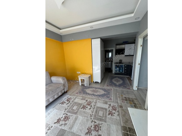 Yeditepe Mah. Şahinbey Satılık Daire | 1.600.000Tl Eşyalı  | 5. Kat | Doğalgaz(Kombi) | 1 Banyo Resim-2