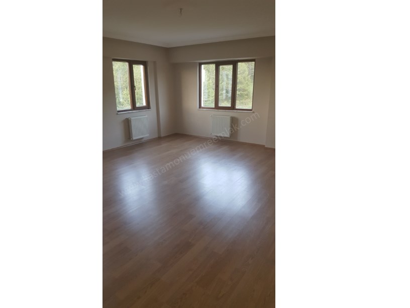 DOĞAKENT SİTESİNDE KİRALIK 4+1 DAİRE