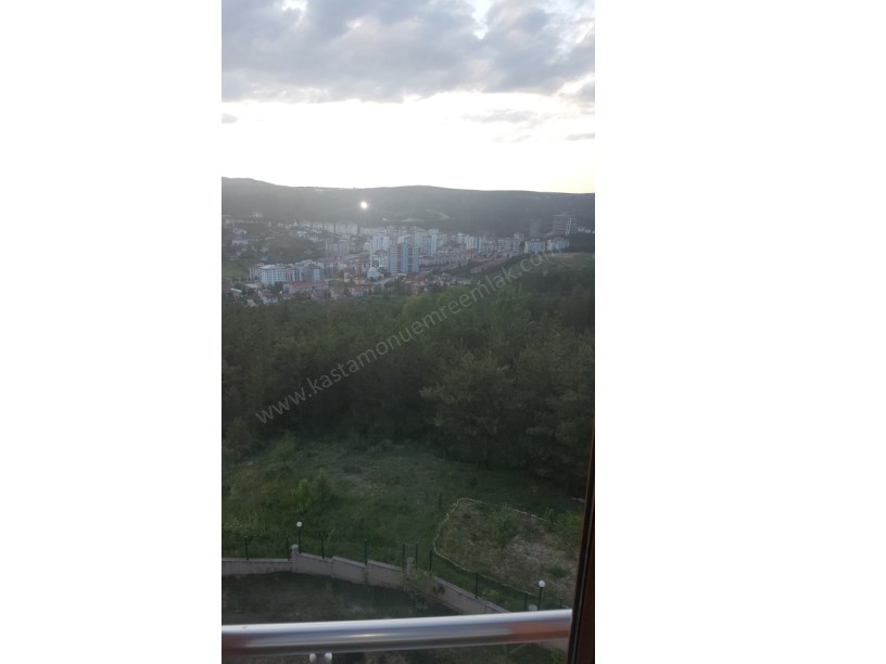 DOĞAKENT SİTESİNDE KİRALIK 4+1 DAİRE
