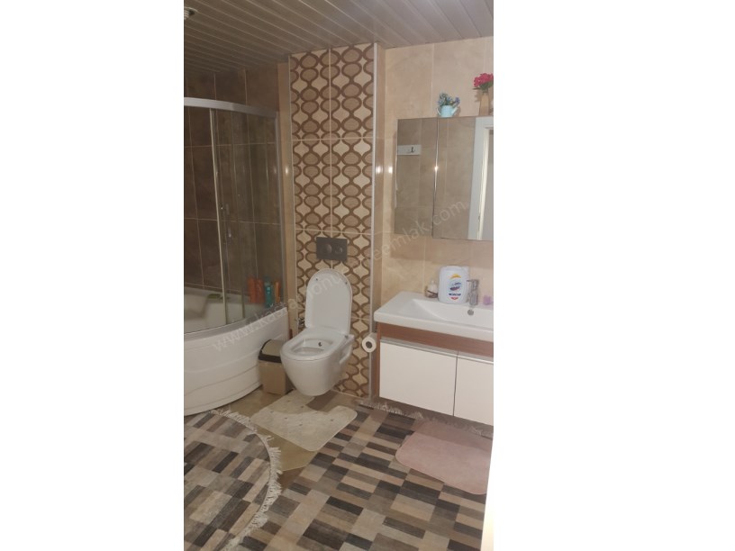 AKKENT SİTESİNDE SATILIK 3+1 DAİRE