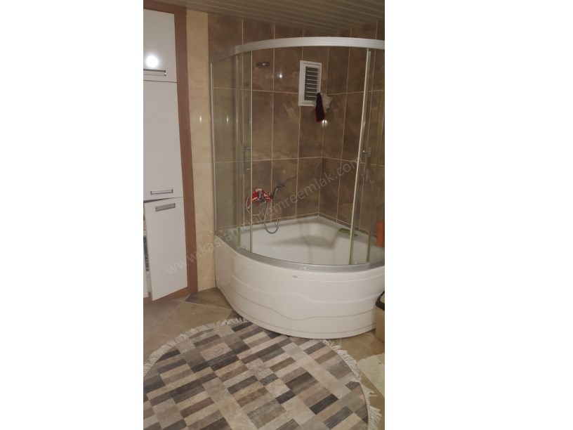 AKKENT SİTESİNDE SATILIK 3+1 DAİRE