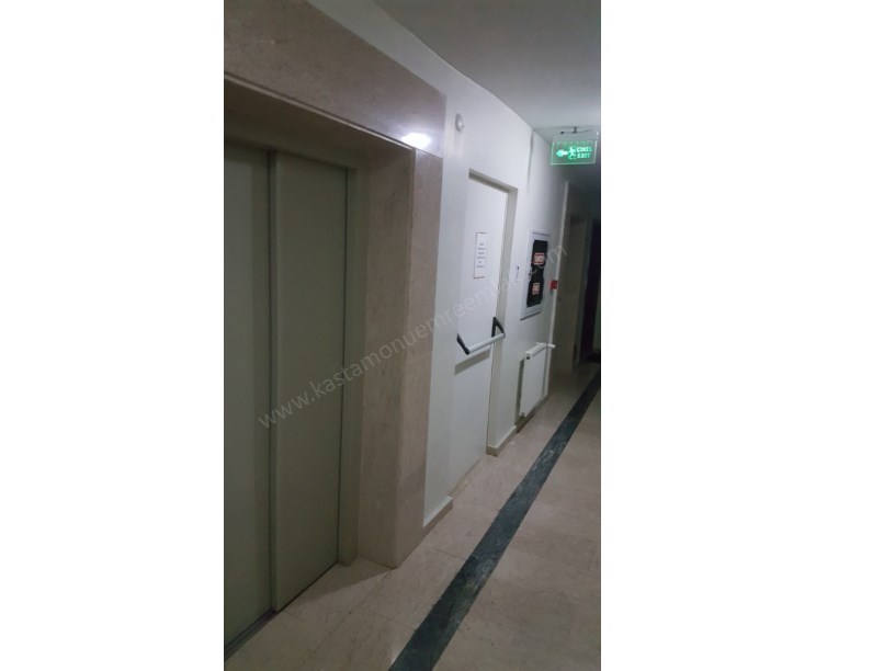 AKKENT SİTESİNDE SATILIK 3+1 DAİRE