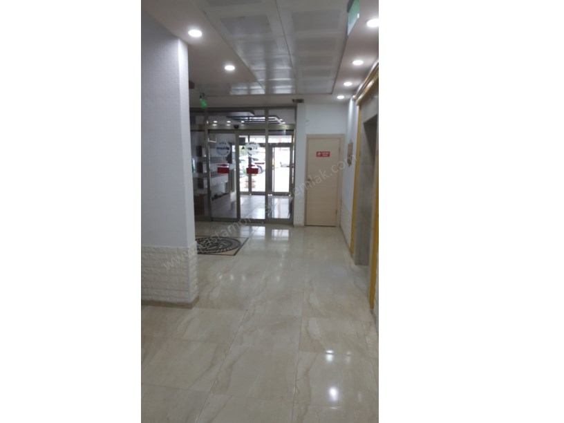AKKENT SİTESİNDE SATILIK 3+1 DAİRE
