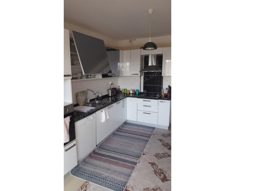 AKKENT SİTESİNDE SATILIK 3+1 DAİRE