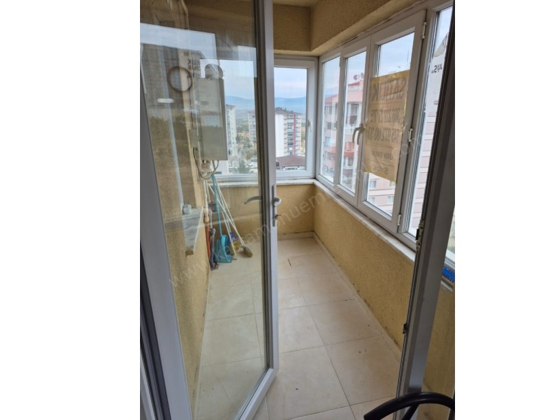 KASTAMONU ÜNİVERSİTE KAMPÜS GİRİŞİNDE 2+1 SATILIK EŞYALI DAİRE