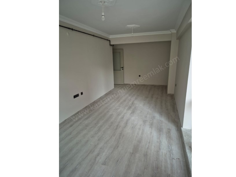 MÜTEVELLİ PARLA İŞ MERKEZİNDE SATILIK 2+1 OFİS