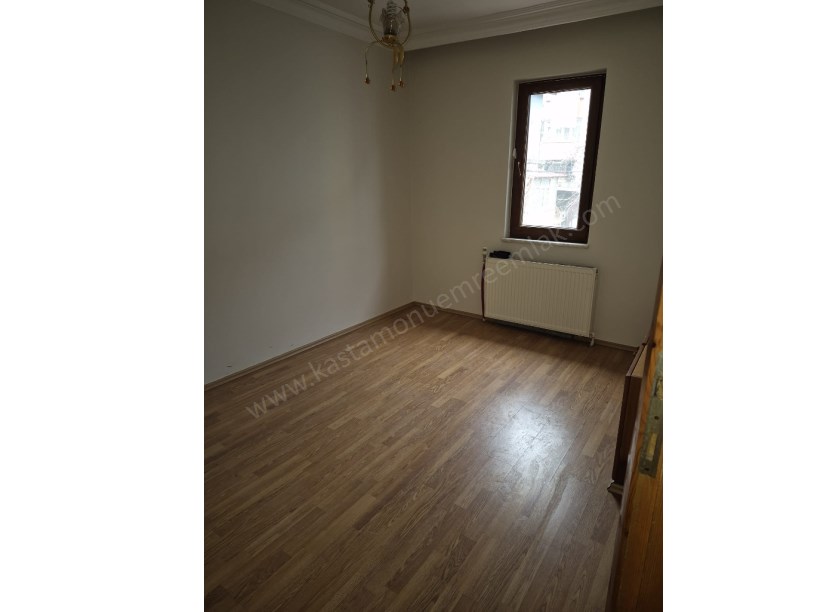 KUZEYKENTTE SATILIK BAKIMLI MÜSTAKİL EV