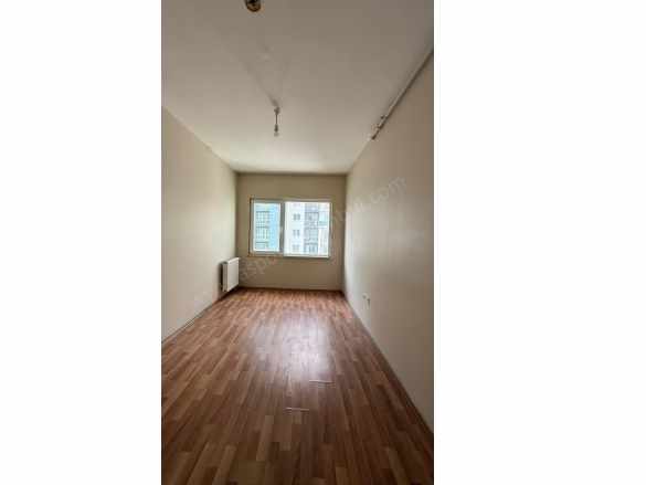 Esenyurt Fi Towersda 2+1 110M2 Kapalı Mutfak Acil Satılık Daire Yeşilkent Mah