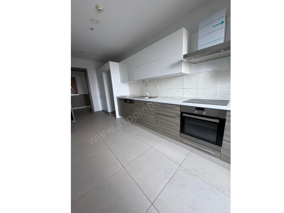 Zafer Mah. Esenyurt Satılık Daire |  3+1 Oda | 212M2 7.300.000Tl  Krediye Uygun  | 19. Kat | Merkezi Isınma(Pay Ölçer) Resim-4