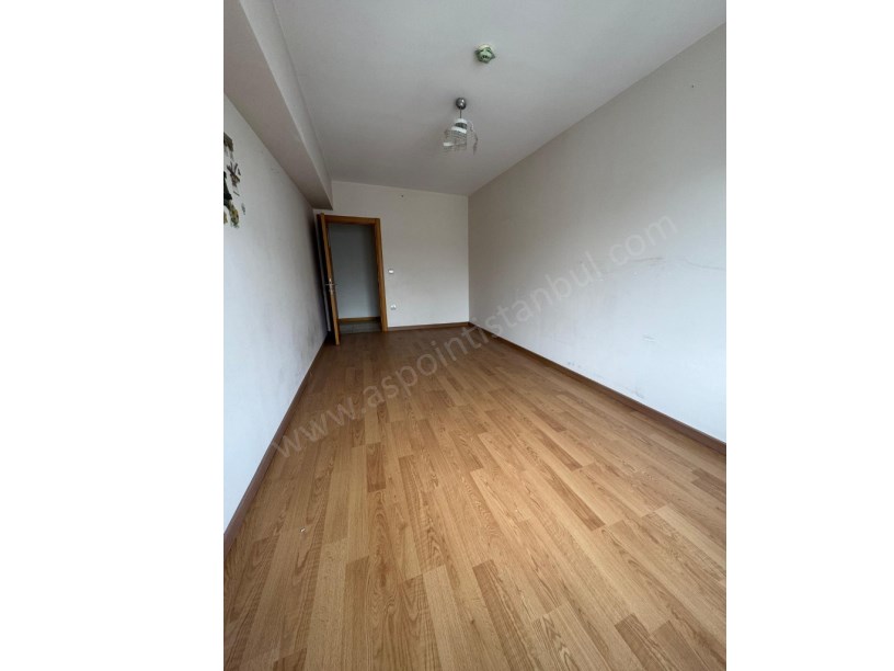 Cumhuriyet Mahallesi Blue Residenceda 214 M2 3+1 Kapalı Mutfak