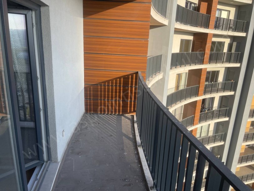 Bahçeşehir Akbatı AVM Makyol Santralde 144M2 2+1 Fırsat Daire