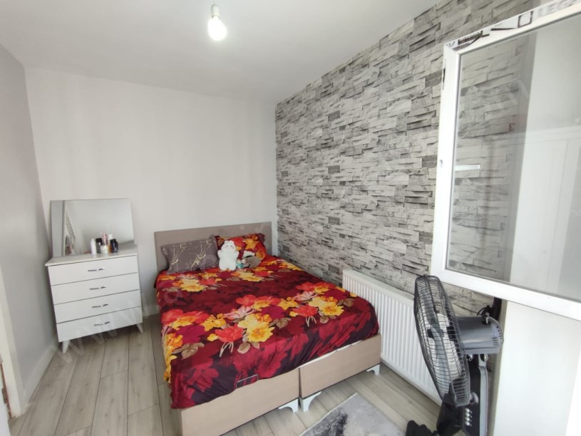 Esenyurt Noveristte 3. Kat 1+1 Full Eşyalı Klimalı 80 M2 Daire