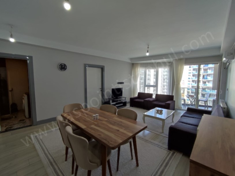 Esenyurt Noveristte 3. Kat 1+1 Full Eşyalı Klimalı 80 M2 Daire