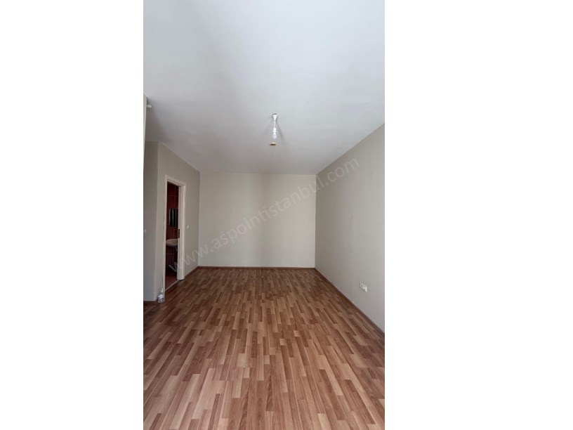 Esenyurt Fi Towersda 2+1 110M2 Kapalı Mutfak Acil Satılık Daire