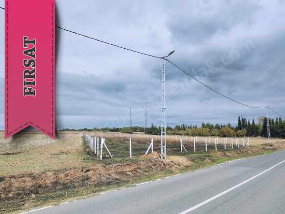 Silivri Seymen Mahhallesinde Yatırımlık Kupon Yerdir Asfaltta Cephe Parselasyonu Yapılmıştır 1007M2 Satılık Tarla