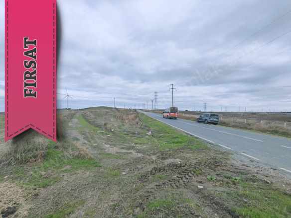 Silivri Kurfallı Mahallesinde Satılık Tarla Asfaltın Dibinde 4 228M2