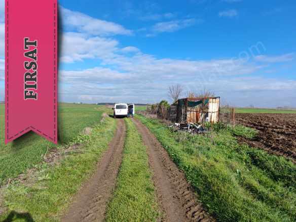 Tekirdağ Ergene Pınarbaşı Köyünde Satılık Parsel 1 600M2 Mah