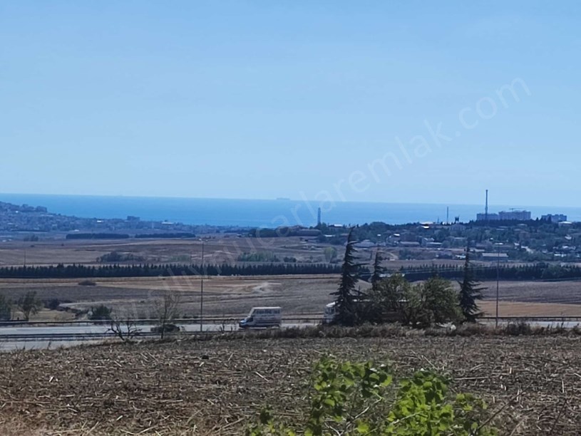 SİLİVRİ FENERKÖY MAHALLESİNDE SATILIK ARSA 655M2