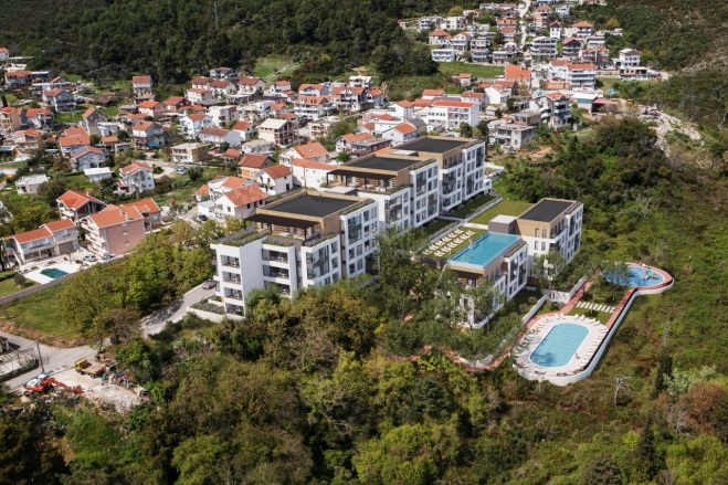 Tivat Tivat Satılık Daire |  1+1 Oda | 45M2 145.000€ | Zemin Kat | Klima | 1 Banyo | 1 Yatak Odası Resim-3