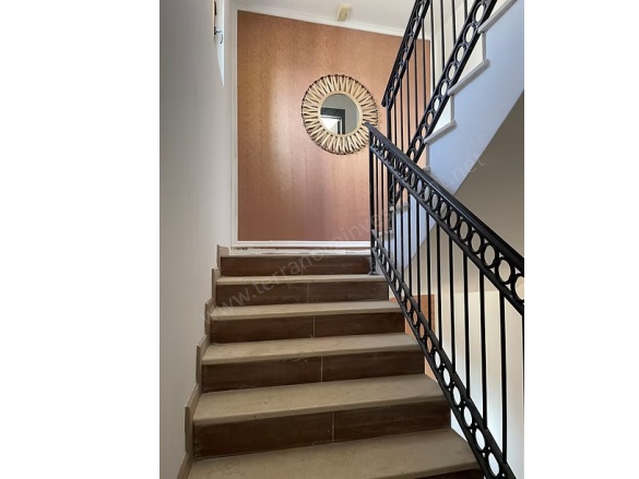 Herceg Novi Herceg Novi Satılık Daire |  1+1 Oda | 45M2 135.000€ | Yüksek Giriş | Klima | 1 Banyo | 1 Yatak Odası Resim-2