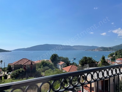 Herceg Novi Denize 200 Metre Mesafede Açık Otopark Hediye 1+1 Satılık Daire