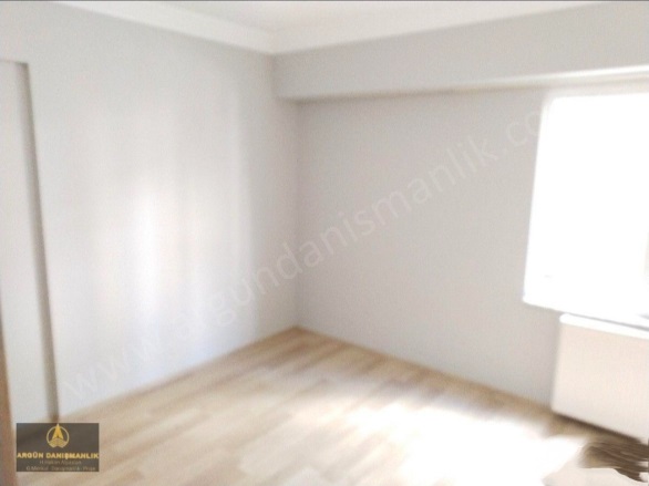 Bahçelievler Mah. Bolu Kiralık Daire |  1+1 Oda | 60M2 Aylık 15.000Tl  Krediye Uygun  | Yüksek Giriş | Doğalgaz(Kombi) | 1 Banyo | 1 Yatak Odası Resim-4