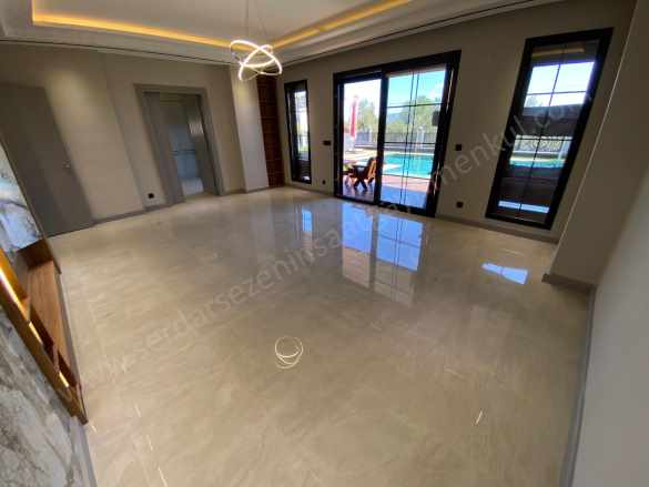 Altınolukta Ultra Lux Havuzlu Müstakil 4+1 Satılık Villa Edremit Altınoluk Mah