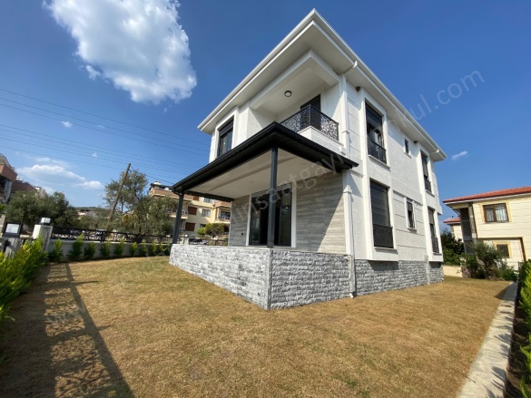 Mıhlı Mah-Küçükkuyu Köyü. Ayvacık Satılık Villa |  4+1 Oda | 180M2 16.000.000Tl  Krediye Uygun  | Müstakil | Yerden Isıtma | 3 Banyo | 4 Yatak Odası Resim-3