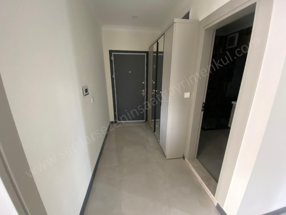 Altınoluk Mah. Edremit Satılık Daire |  2+1 Oda | 95M2 6.500.000Tl  Krediye Uygun  | Yüksek Giriş | Kat Kaloriferi | 1 Banyo | 2 Yatak Odası Resim-2