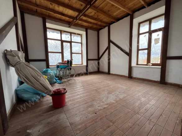 Çanakkale Ayvacıkta 800 M2 Arsa içinde Taş Ev 2+1 Satılık Müstakil Naldöken Köyü