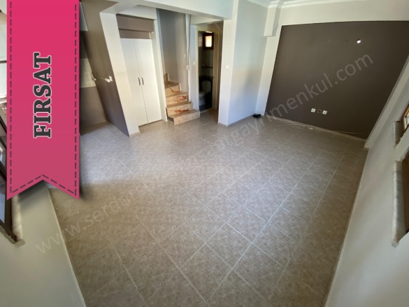 Altınoluk Mah. Edremit Satılık Villa |  2+1 Oda | 120M2 6.500.000Tl  Krediye Uygun  | Tripleks | Klima | 2 Banyo | 2 Yatak Odası Resim-2