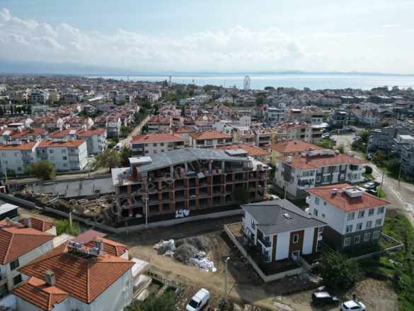 Akçayda Denize 600 Metre Lux Projesi 1+1 Satılık Daire Edremit Akçay Mah