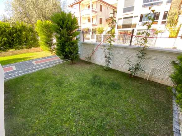 Altınolukta Deniz Manzaralı Trıplex Lar 3+2 Satılık Villa Edremit Altınoluk Mah