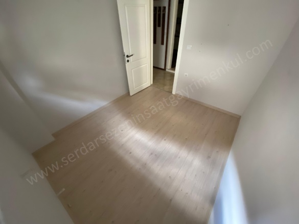 Altınoluk Mah. Edremit Satılık Daire |  2+1 Oda | 80M2 5.500.000Tl  Krediye Uygun  | 2. Kat | Klima | 1 Banyo | 2 Yatak Odası Resim-5