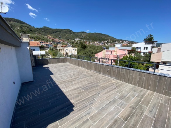 Altınoluk Mah. Edremit Satılık Villa |  3+2 Oda | 180M2 17.000.000Tl | Tripleks | Yerden Isıtma | 3 Banyo | 3 Yatak Odası Resim-1