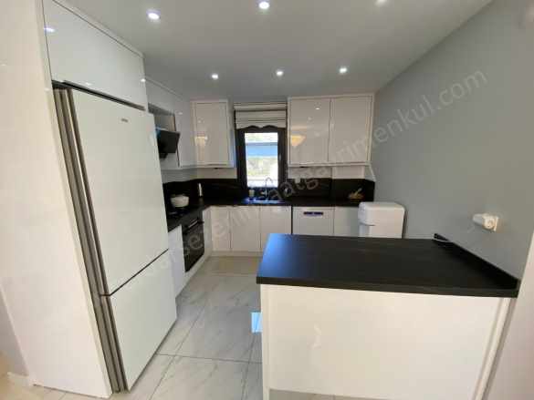 Altınoluk Narlıda Butik Sitede Eşyalı Müstakil 3+1 Satılık Villa Edremit Narlı Mah