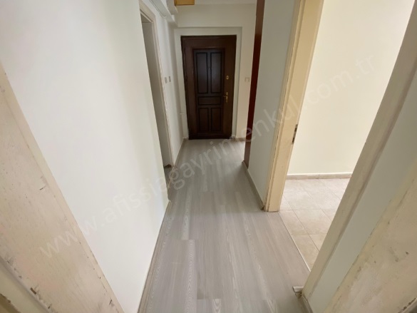 Altınoluk Mah. Edremit Satılık Daire |  2+1 Oda | 90M2 4.500.000Tl  Krediye Uygun  | Bahçe Katı | Kat Kaloriferi | 1 Banyo | 2 Yatak Odası Resim-2