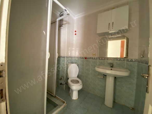 Altınoluk Mah. Edremit Satılık Daire |  2+1 Oda | 90M2 4.500.000Tl  Krediye Uygun  | Bahçe Katı | Kat Kaloriferi | 1 Banyo | 2 Yatak Odası Resim-5