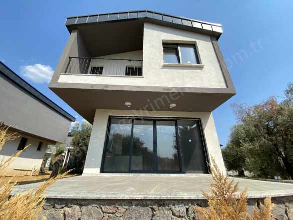 Küçükkuyuda Butik Sitede 3+1 Müstakil Satılık Villa Ayvacık Mıhlı Mah-Küçükkuyu Köyü