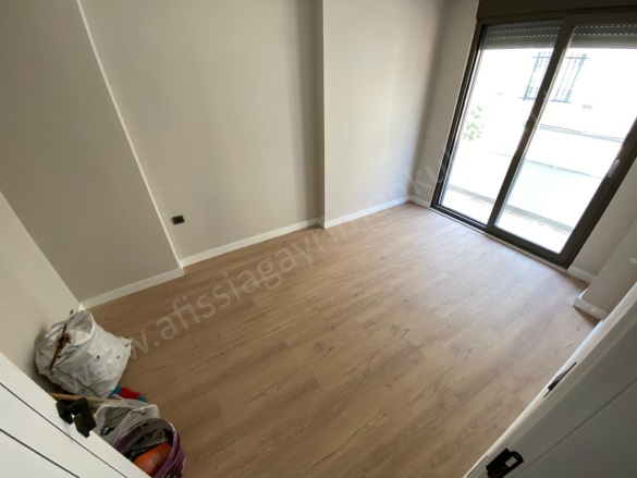Altınoluk Mah. Edremit Satılık Daire |  3+1 Oda | 150M2 8.500.000Tl  Krediye Uygun  | Dubleks | Kat Kaloriferi | 2 Banyo | 3 Yatak Odası Resim-1