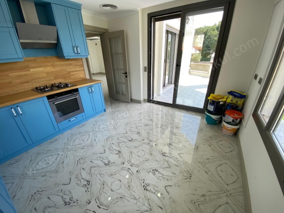 Güre Cumhuriyet Mah. Edremit Satılık Villa |  4+1 Oda | 240M2 26.000.000Tl  Krediye Uygun  | Tripleks | Yerden Isıtma | 3 Banyo | 4 Yatak Odası Resim-3