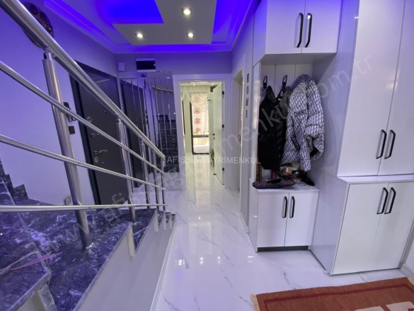 Altınoluk Mah. Edremit Satılık Daire |  3+1 Oda | 170M2 7.000.000Tl  Krediye Uygun  | 3. Kat | Klima | 2 Banyo | 3 Yatak Odası Resim-2