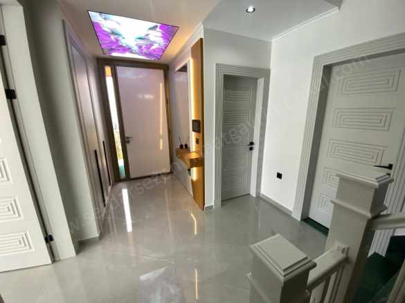 Altınolukta Eşsiz Manzaralı Müstakil 4+1 Satılık Villa Edremit Altınoluk Mah