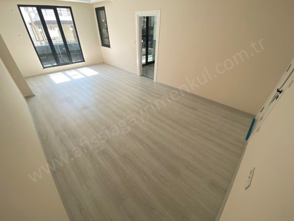 Altınoluk Mah. Edremit Satılık Daire |  2+1 Oda | 100M2 8.250.000Tl  Krediye Uygun  | Yüksek Giriş | Klima | 1 Banyo | 2 Yatak Odası Resim-2