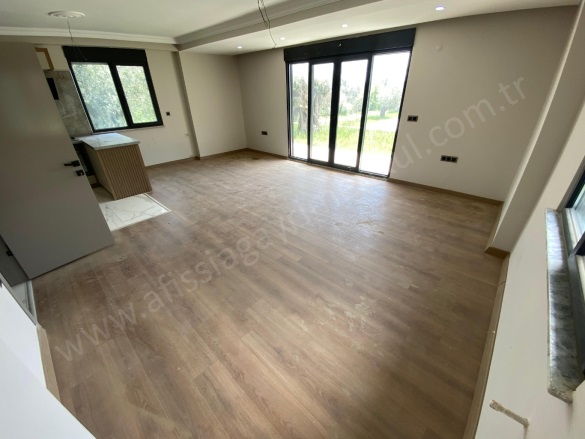 Güre Mah. Edremit Satılık Villa |  3+1 Oda | 170M2 13.500.000Tl  Krediye Uygun  | Tripleks | Kat Kaloriferi | 3 Banyo | 3 Yatak Odası Resim-1