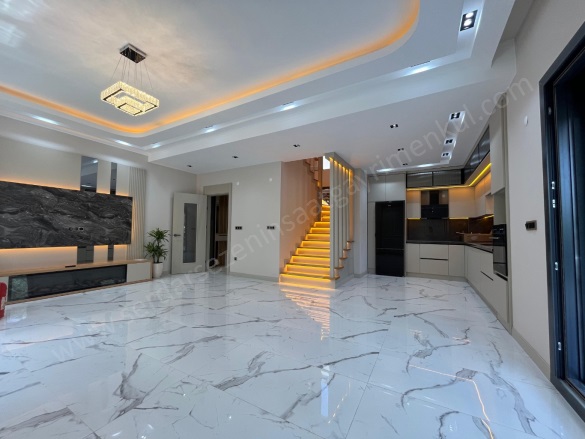 Altınoluk Mah. Edremit Satılık Villa |  4+1 Oda | 175M2 18.250.000Tl  Krediye Uygun  | Tripleks | Yerden Isıtma | 3 Banyo | 4 Yatak Odası Resim-5