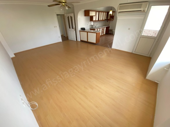 Altınoluk Mah. Edremit Satılık Daire |  3+1 Oda | 140M2 5.700.000Tl  Krediye Uygun  | 3. Kat | Klima | 2 Banyo | 3 Yatak Odası Resim-4