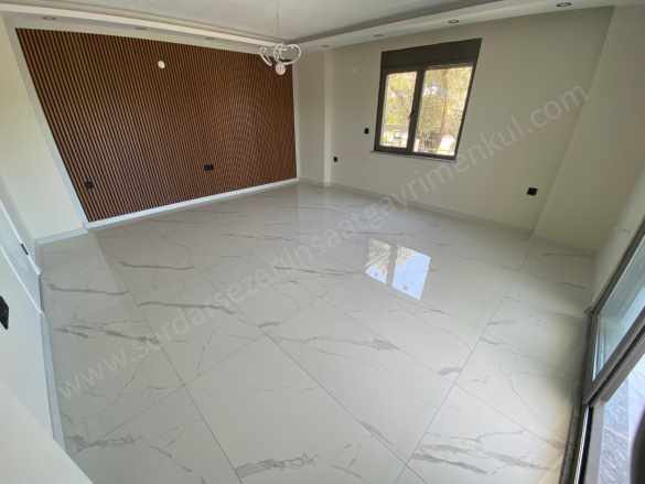 Altınoluk Güre Arası Deniz Manzaralı Trıplex Lar 4+1 Satılık Villa Edremit Tahtakuşlar Mah